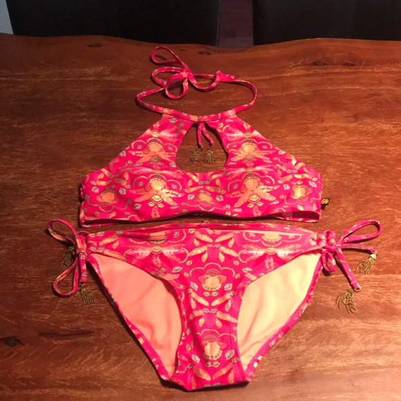 La Vie En Rose Two Piece - Picture 1 of 17